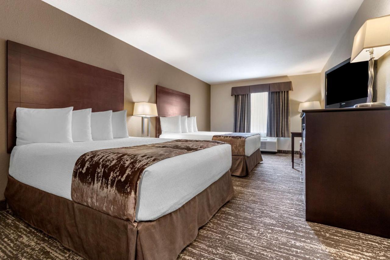 Best Western Plus Pembina Inn & Suites Виннипег Экстерьер фото